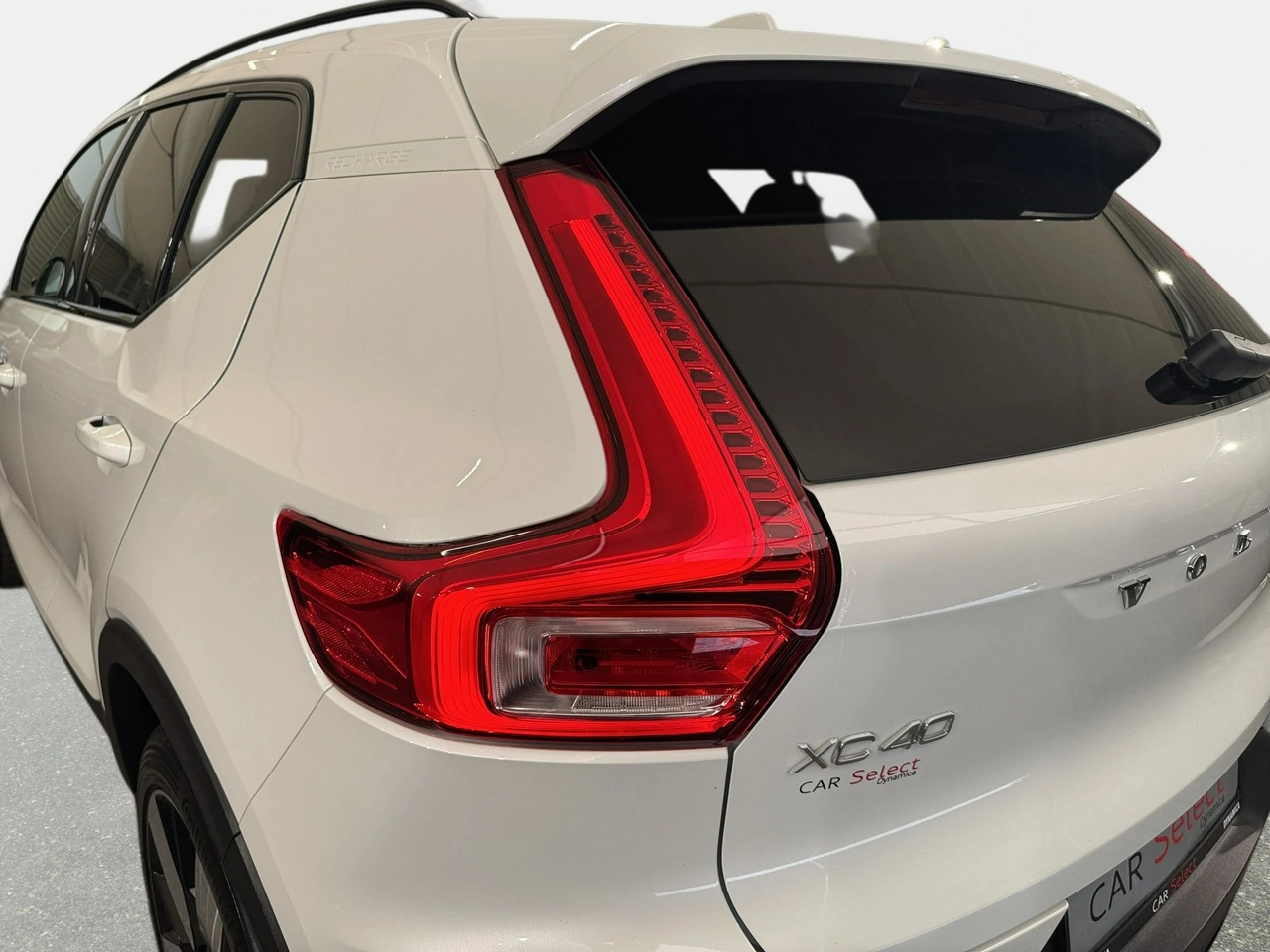 Volvo XC 40 - Zdjęcie 10