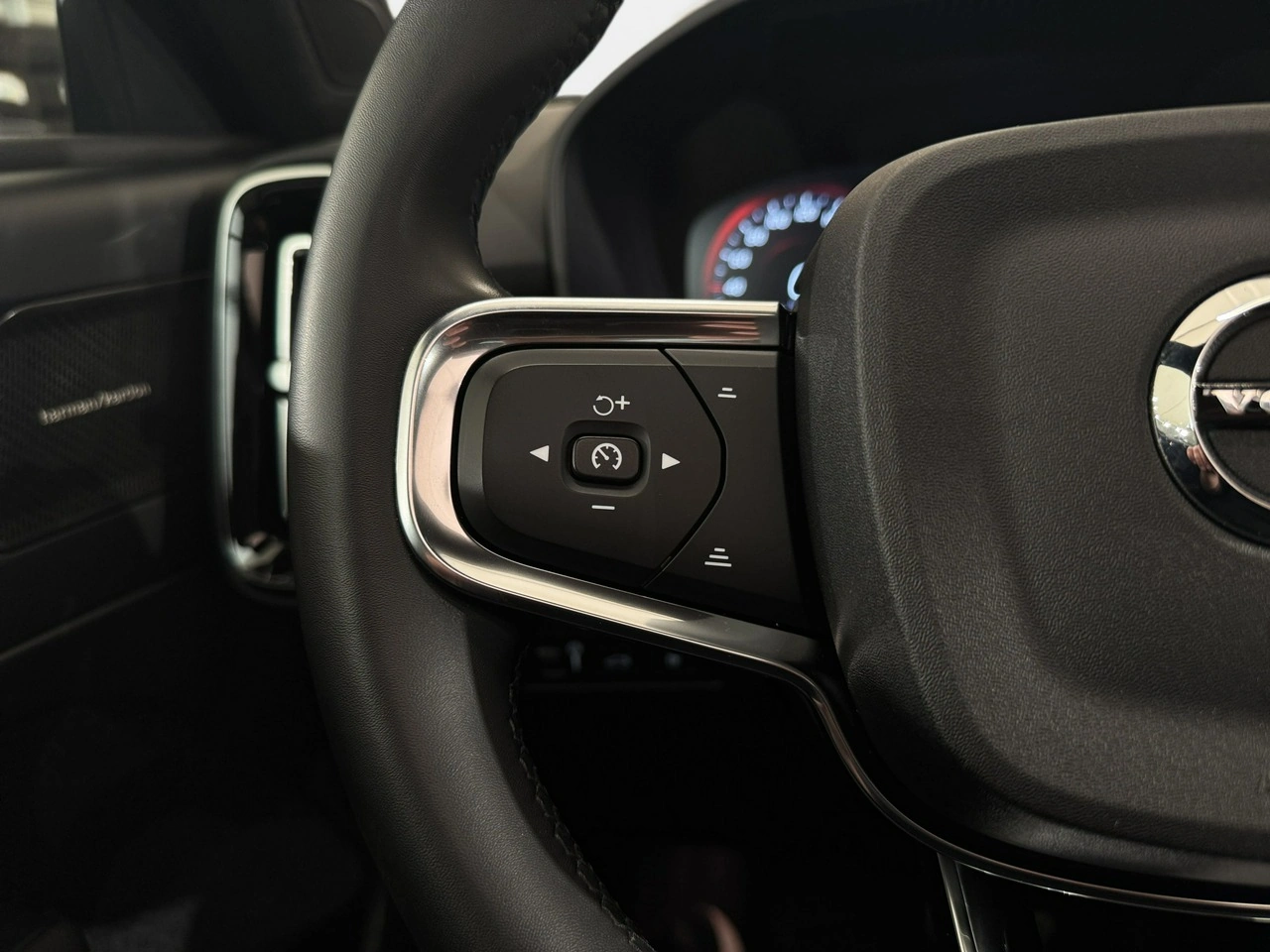 Volvo XC 40 - Zdjęcie 19