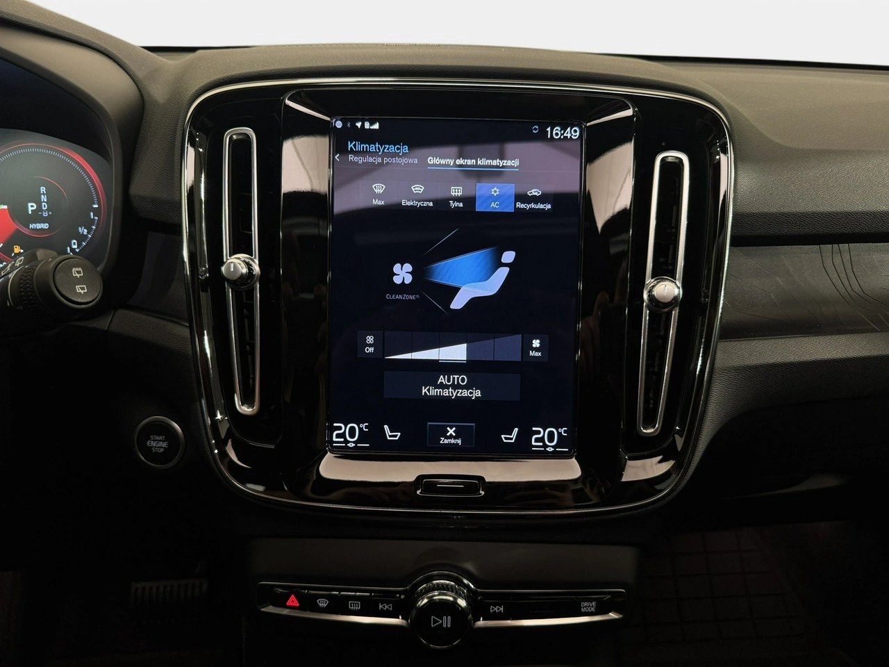 Volvo XC 40 - Zdjęcie 24