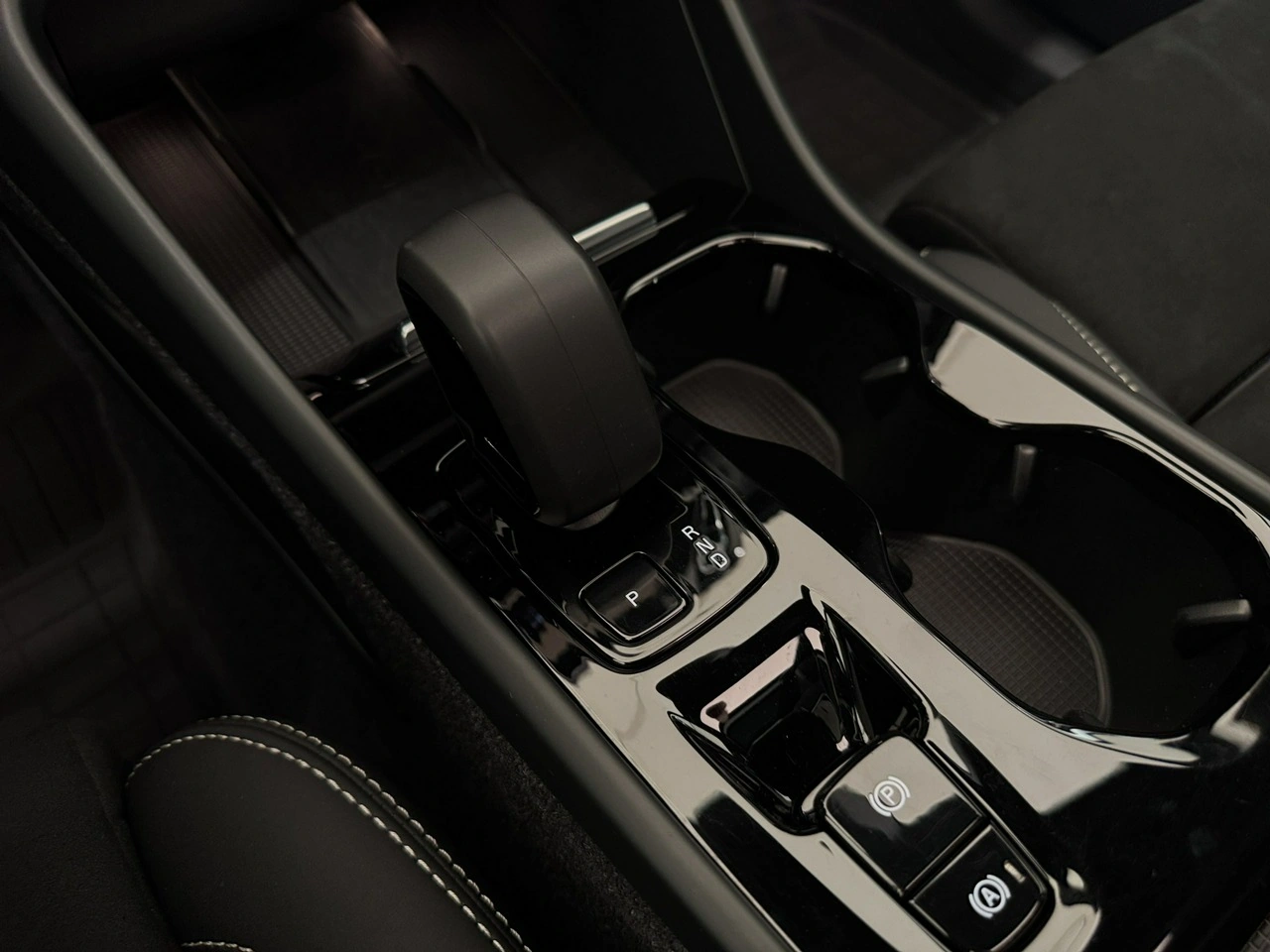 Volvo XC 40 - Zdjęcie 30