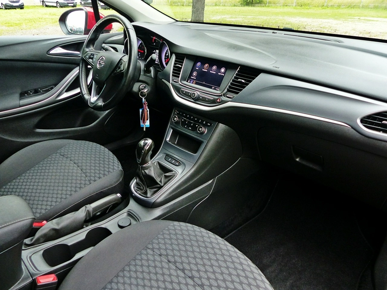 Opel Astra - Zdjęcie 25