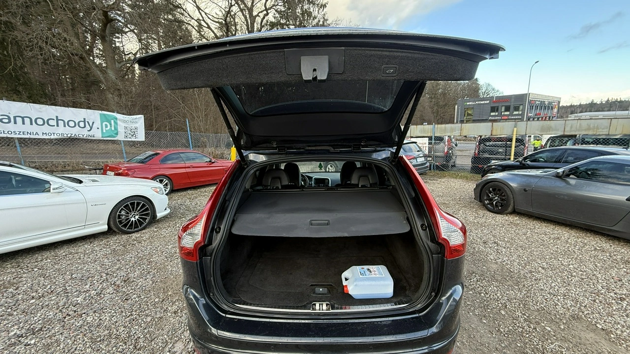 Volvo XC 60 - Zdjęcie 16