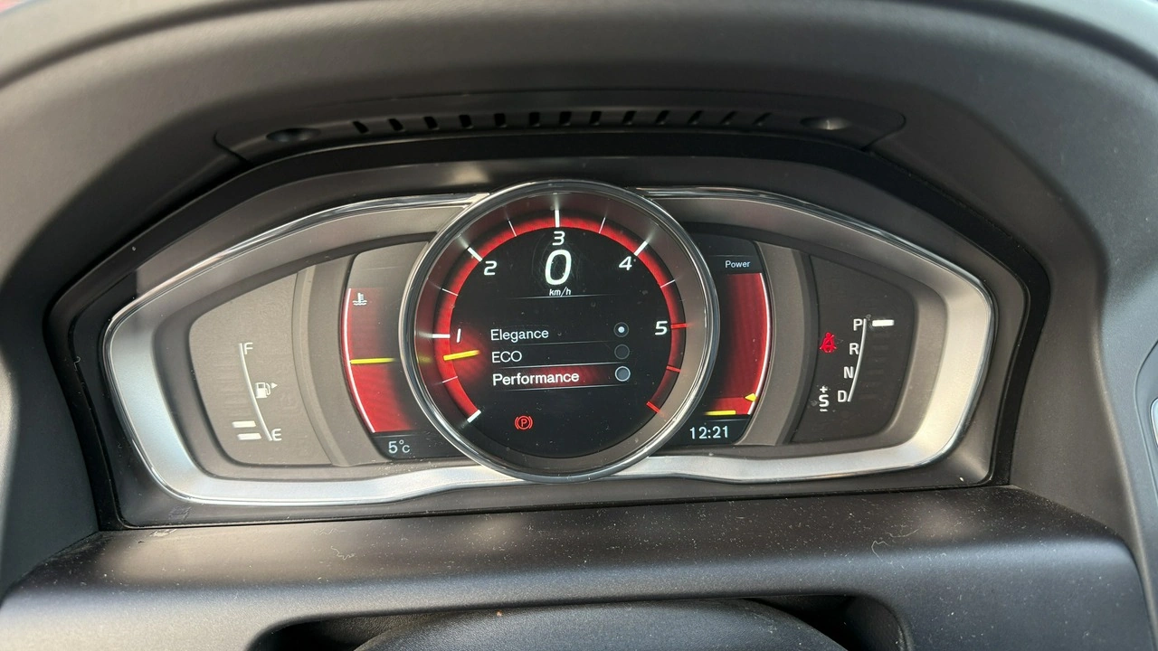 Volvo XC 60 - Zdjęcie 22