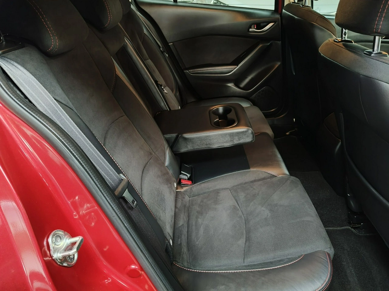 Mazda 3 - Zdjęcie 13