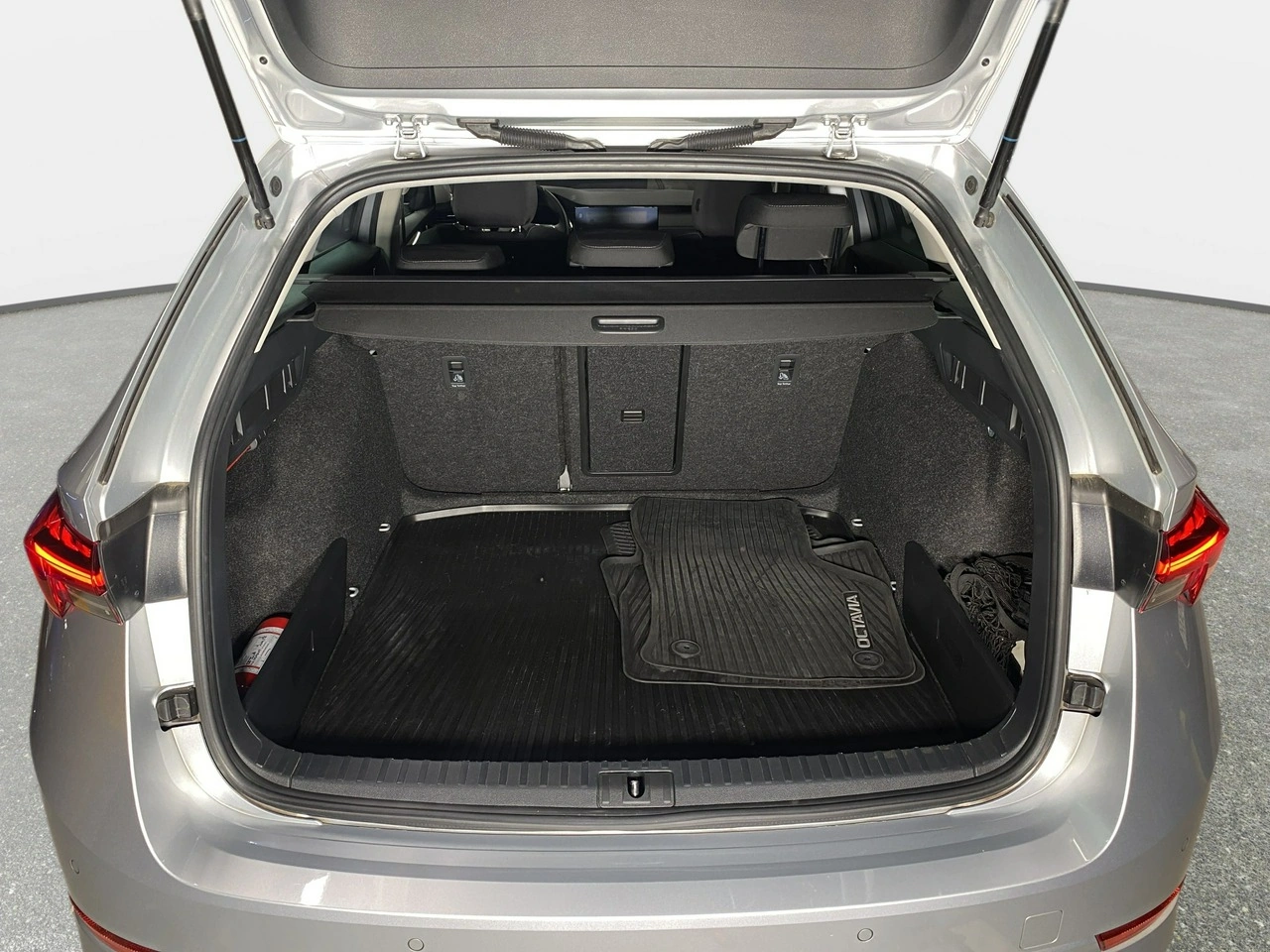 Skoda Octavia - Zdjęcie 15