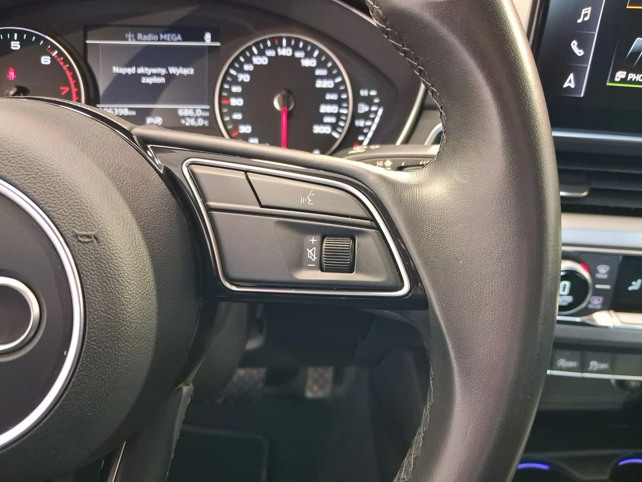 Audi A4 - Zdjęcie 15