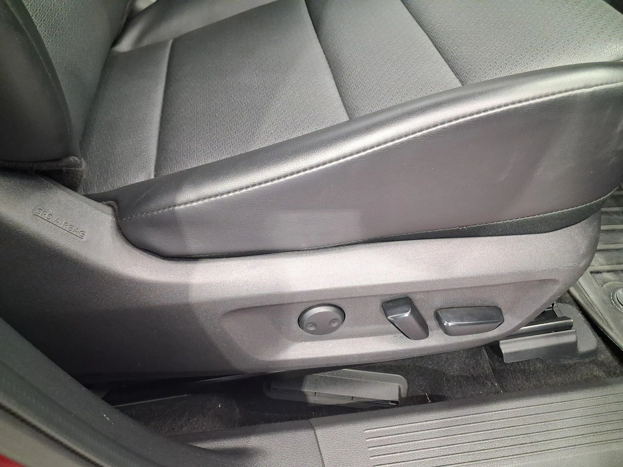 Nissan X-Trail - Zdjęcie 9