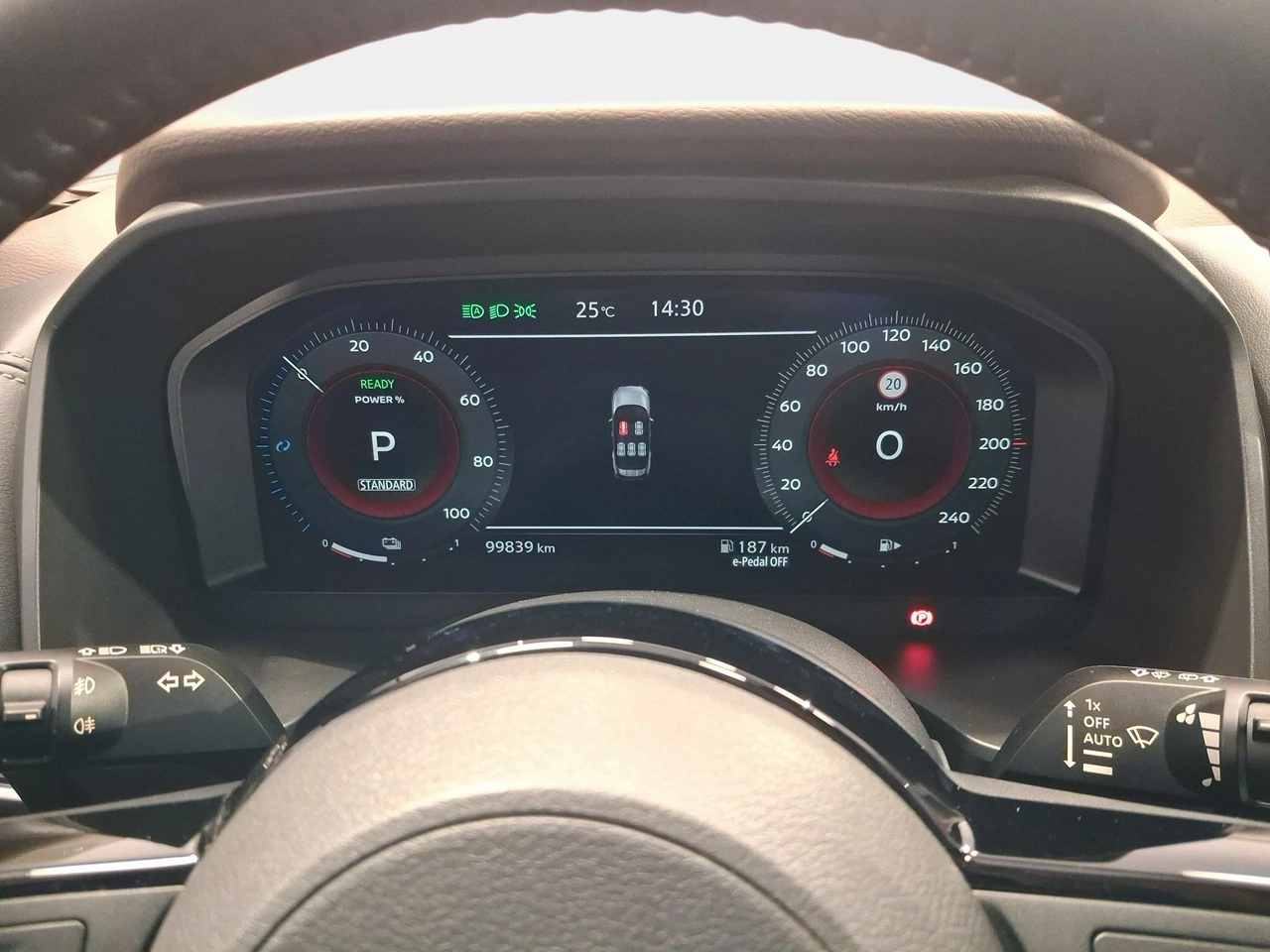 Nissan X-Trail - Zdjęcie 18