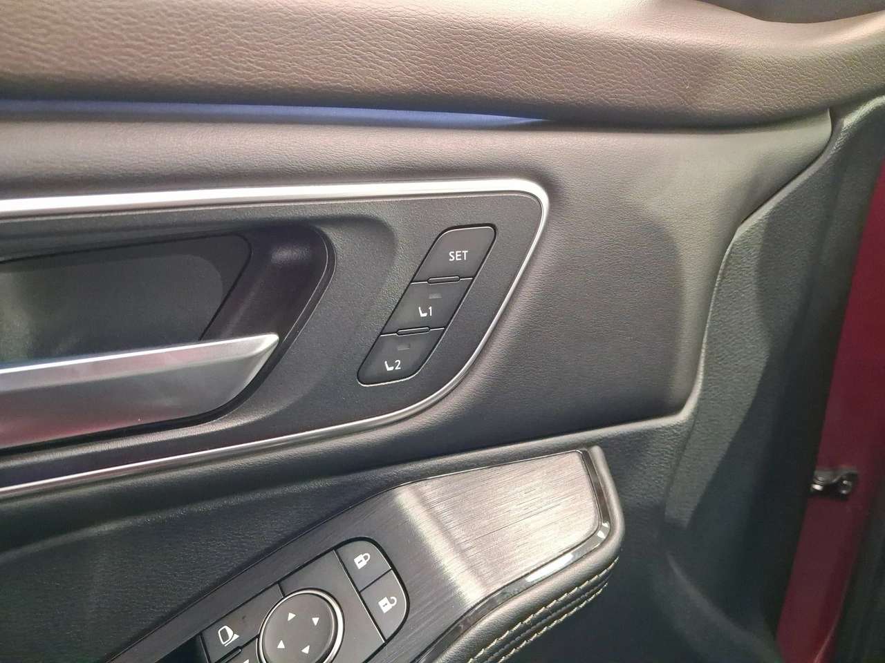 Nissan X-Trail - Zdjęcie 24