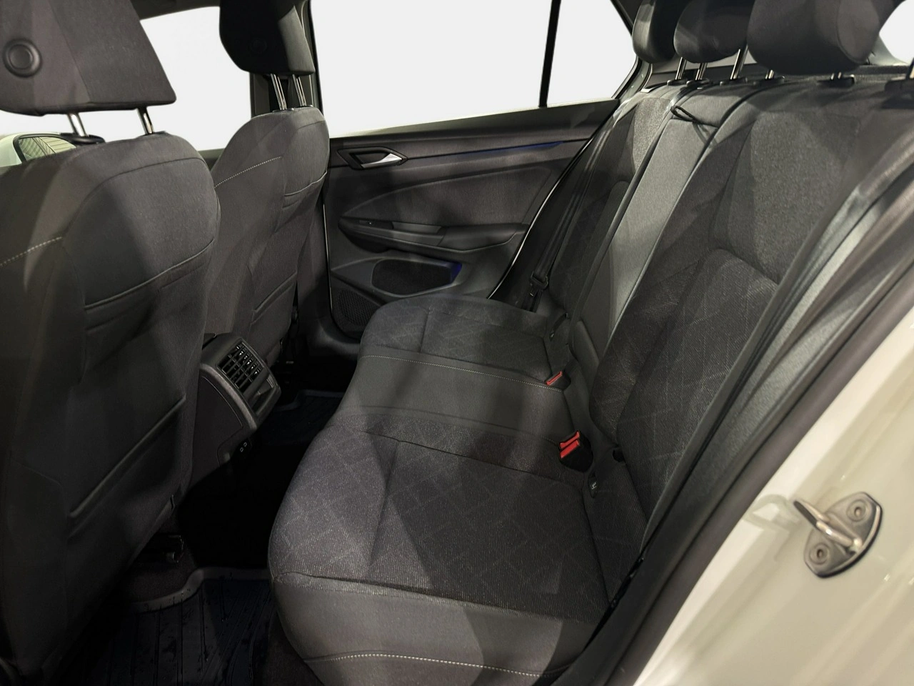 Volkswagen Golf - Zdjęcie 12