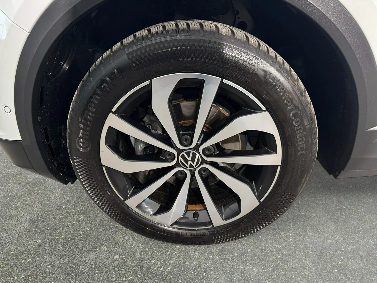 Volkswagen T-Roc - Zdjęcie 9