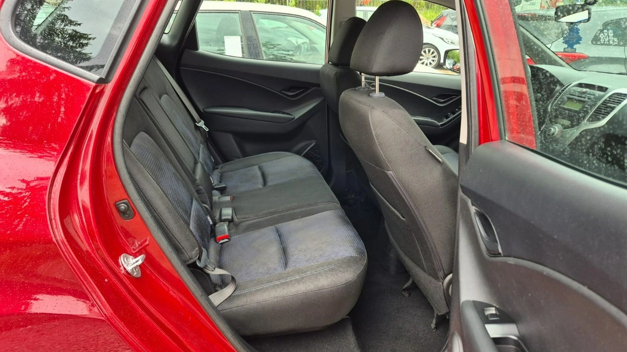 Hyundai ix20 - Zdjęcie 9
