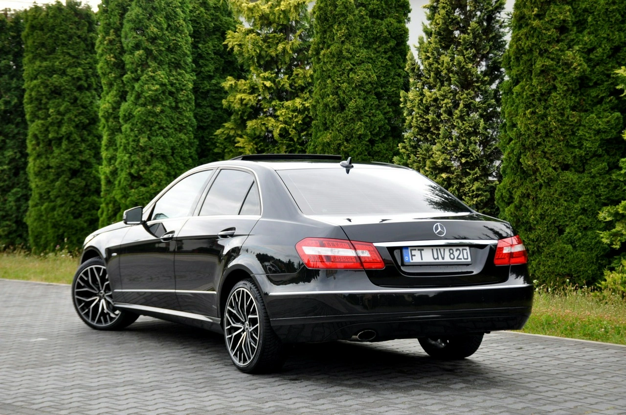 Mercedes E 200 - Zdjęcie 13