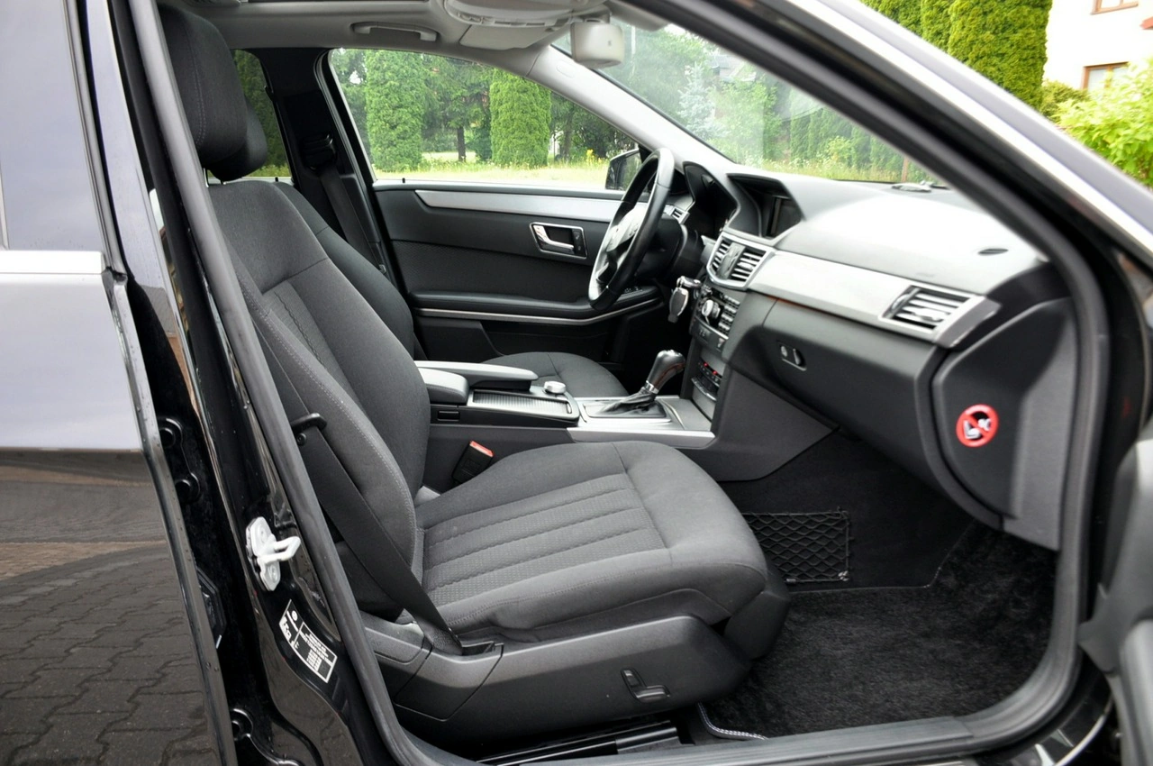 Mercedes E 200 - Zdjęcie 16
