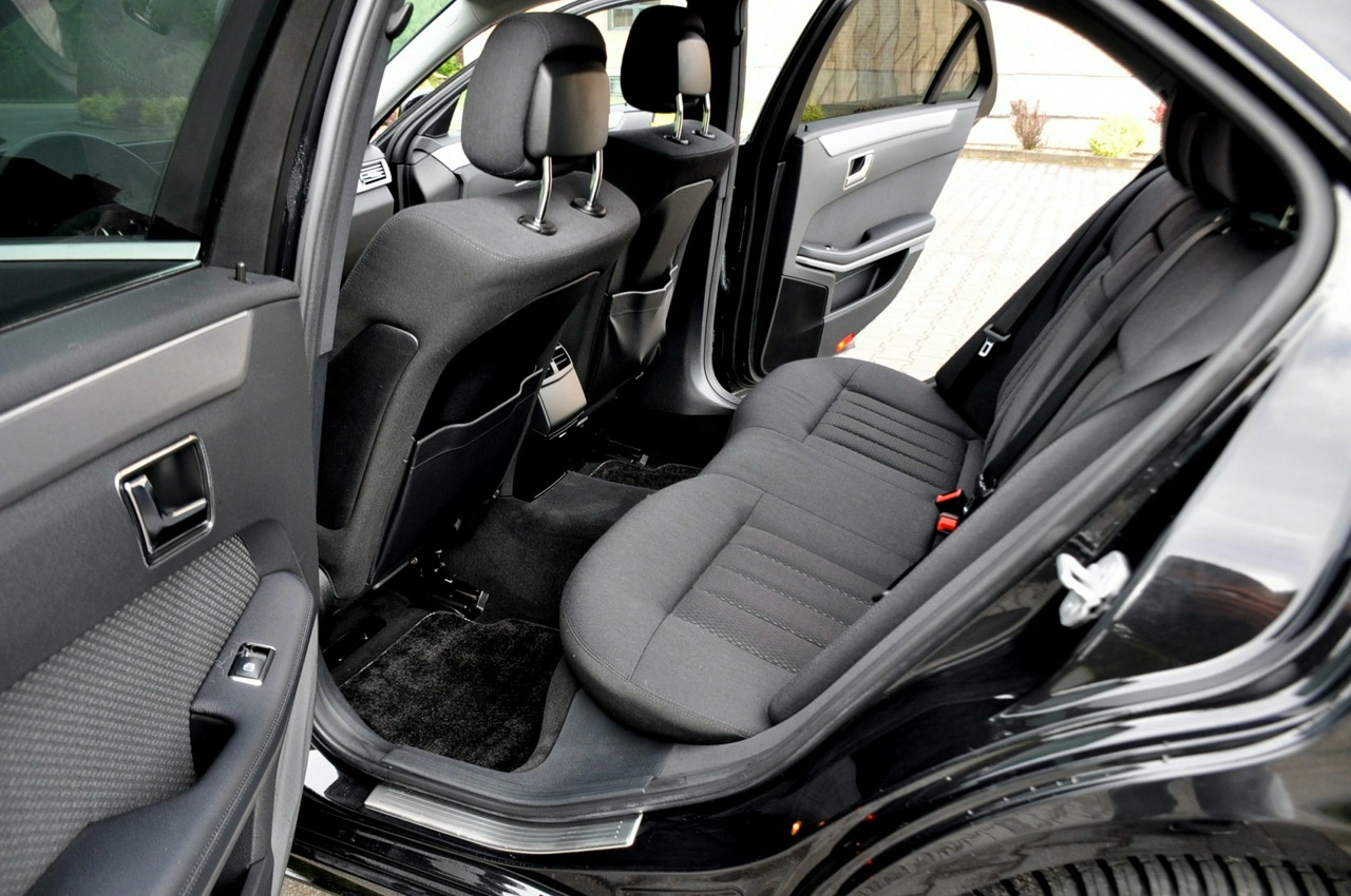 Mercedes E 200 - Zdjęcie 20
