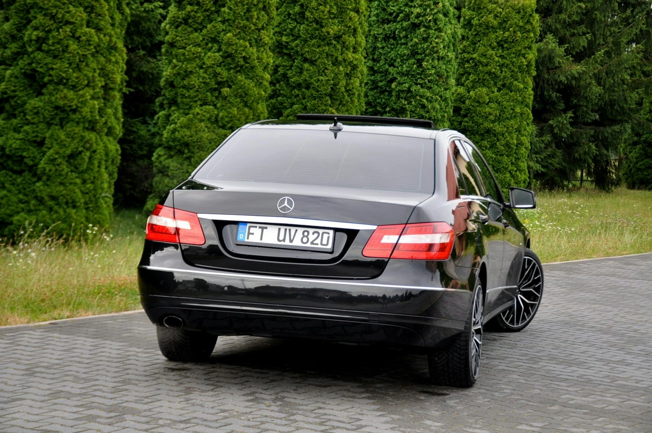 Mercedes E 200 - Zdjęcie 6