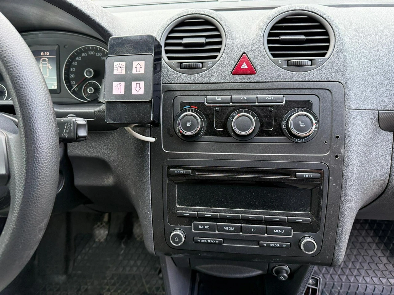Volkswagen Caddy - Zdjęcie 17