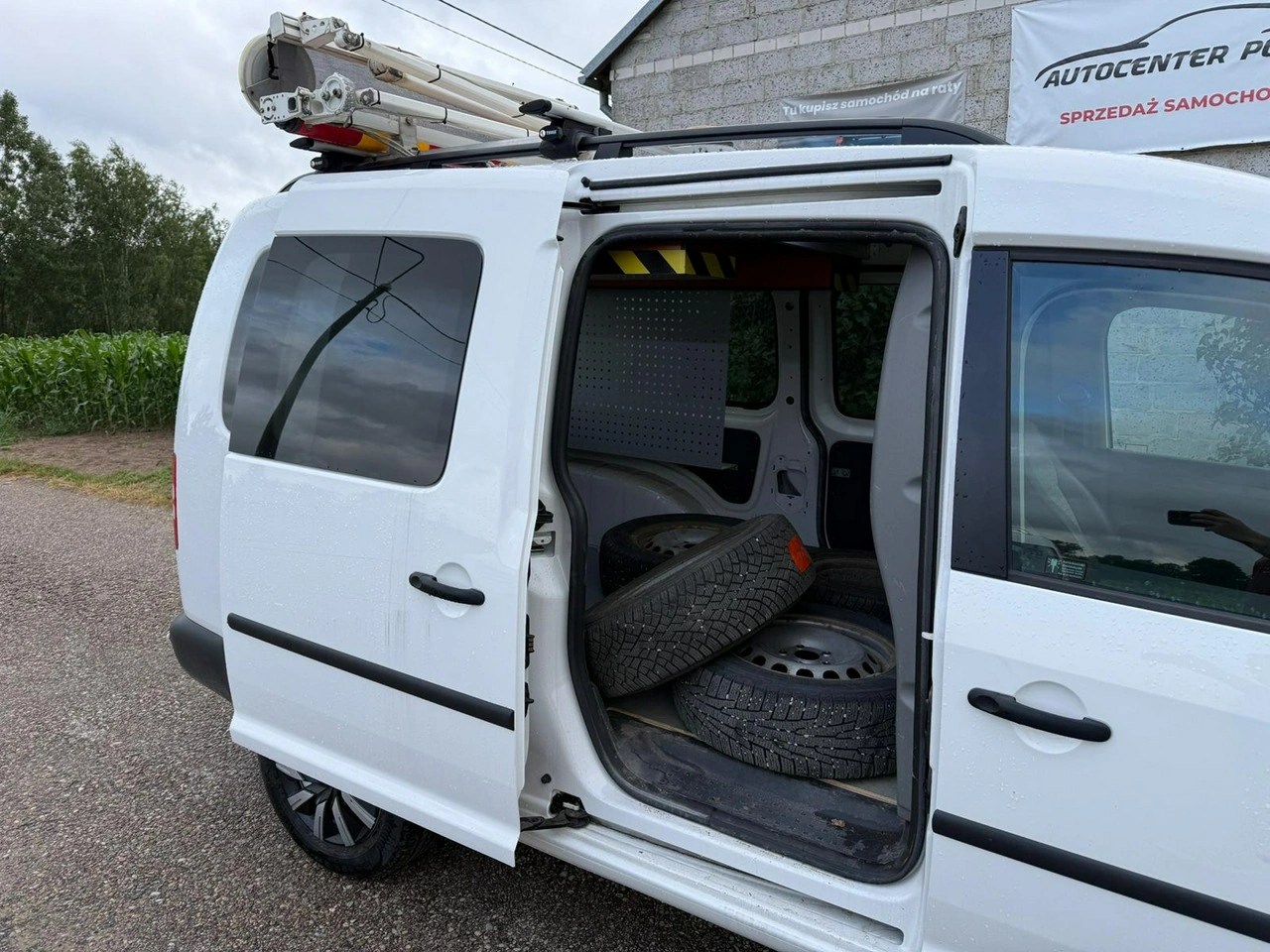 Volkswagen Caddy - Zdjęcie 24