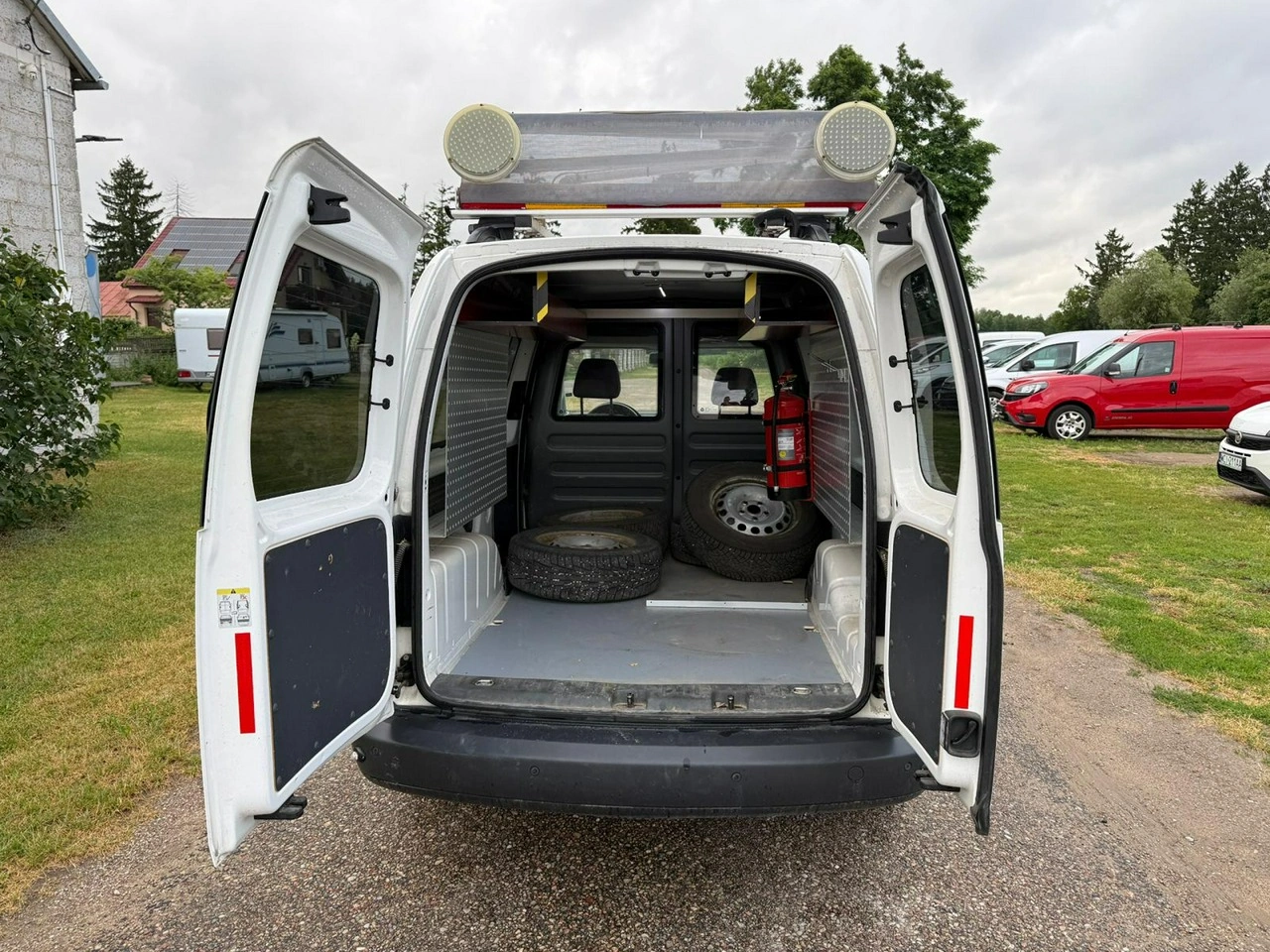 Volkswagen Caddy - Zdjęcie 31