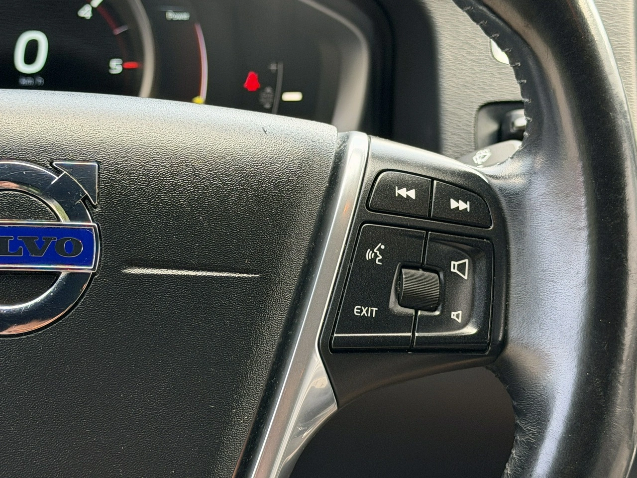 Volvo S60 - Zdjęcie 16