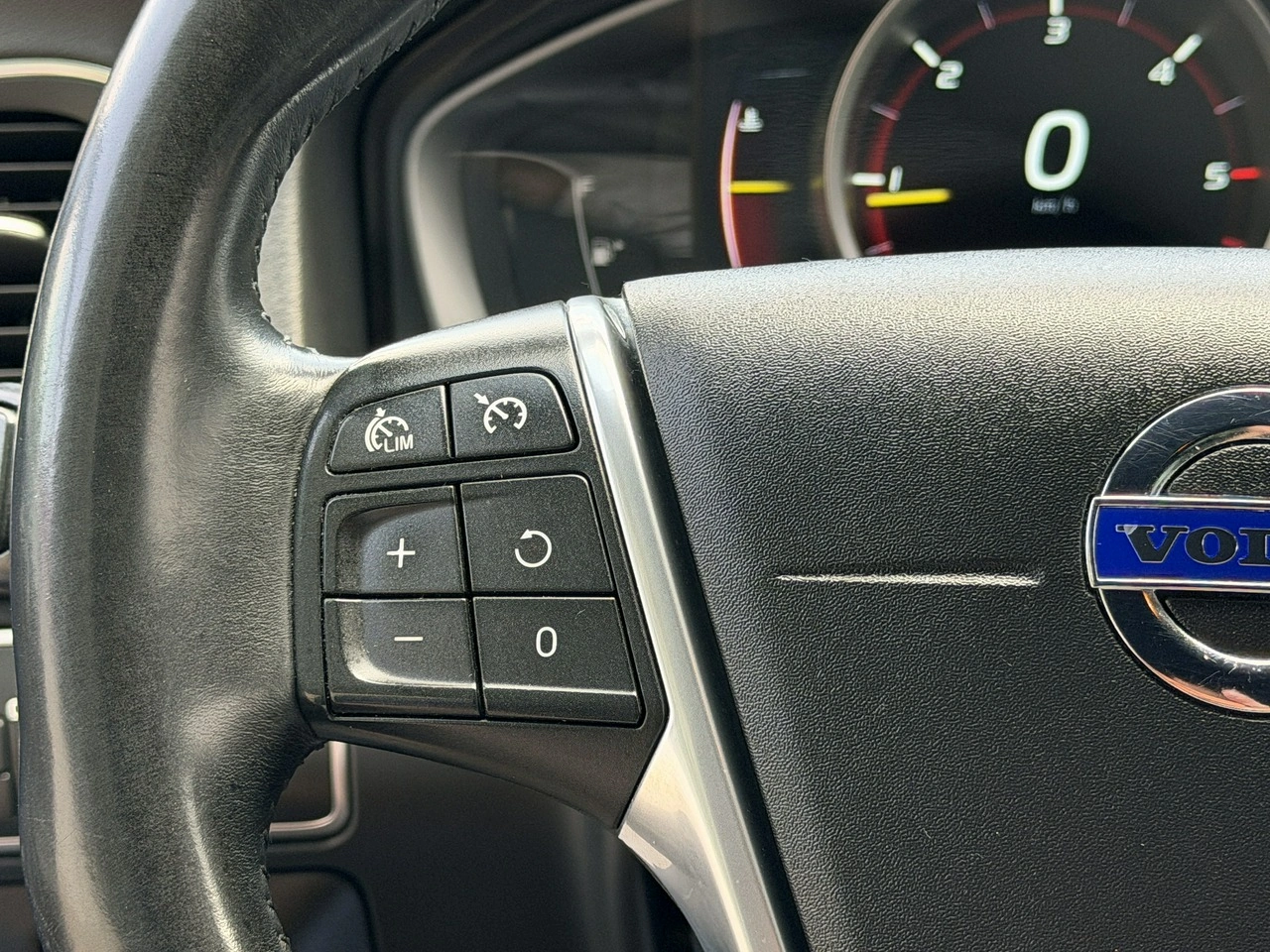 Volvo S60 - Zdjęcie 15