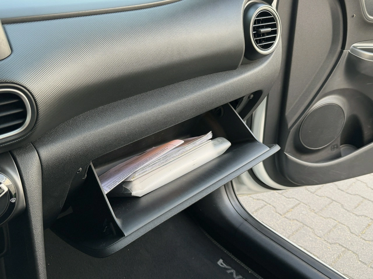 Hyundai Kona - Zdjęcie 17