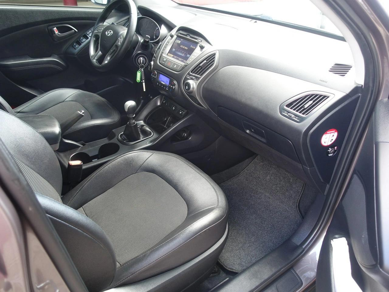 Hyundai ix35 - Zdjęcie 11