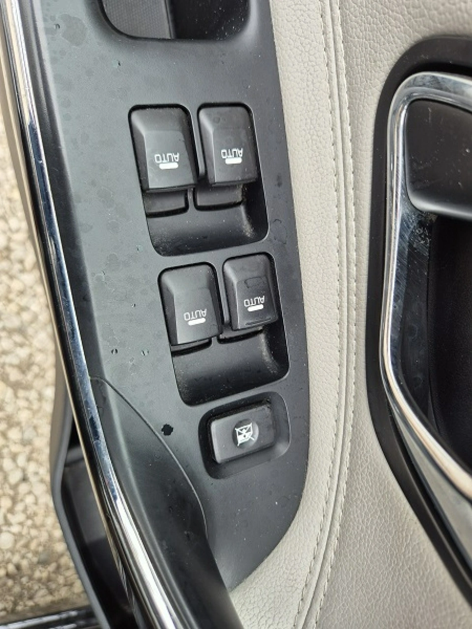 Kia Ceed - Zdjęcie 23