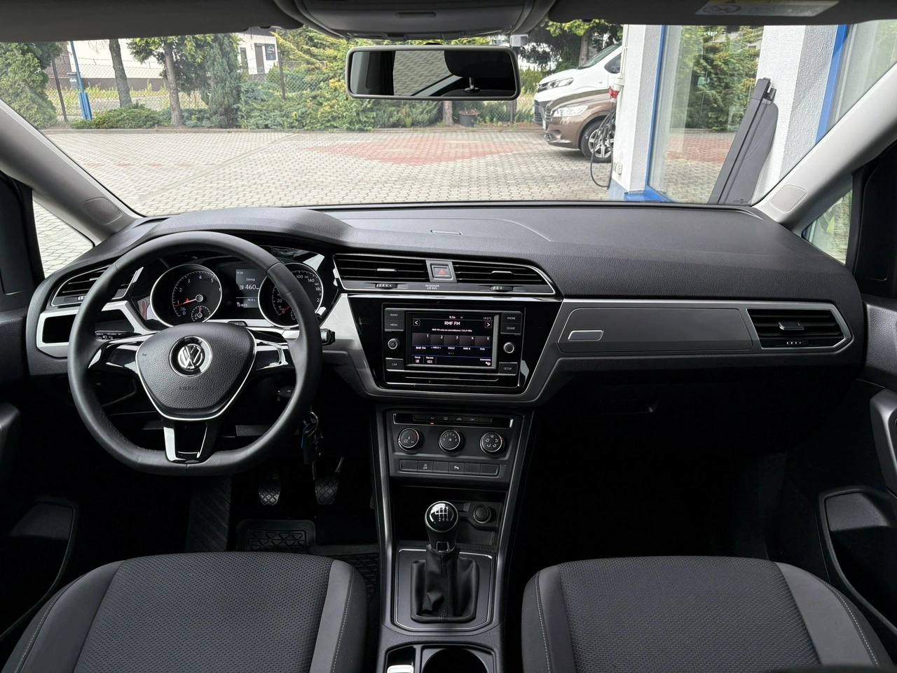 Volkswagen Touran - Zdjęcie 12