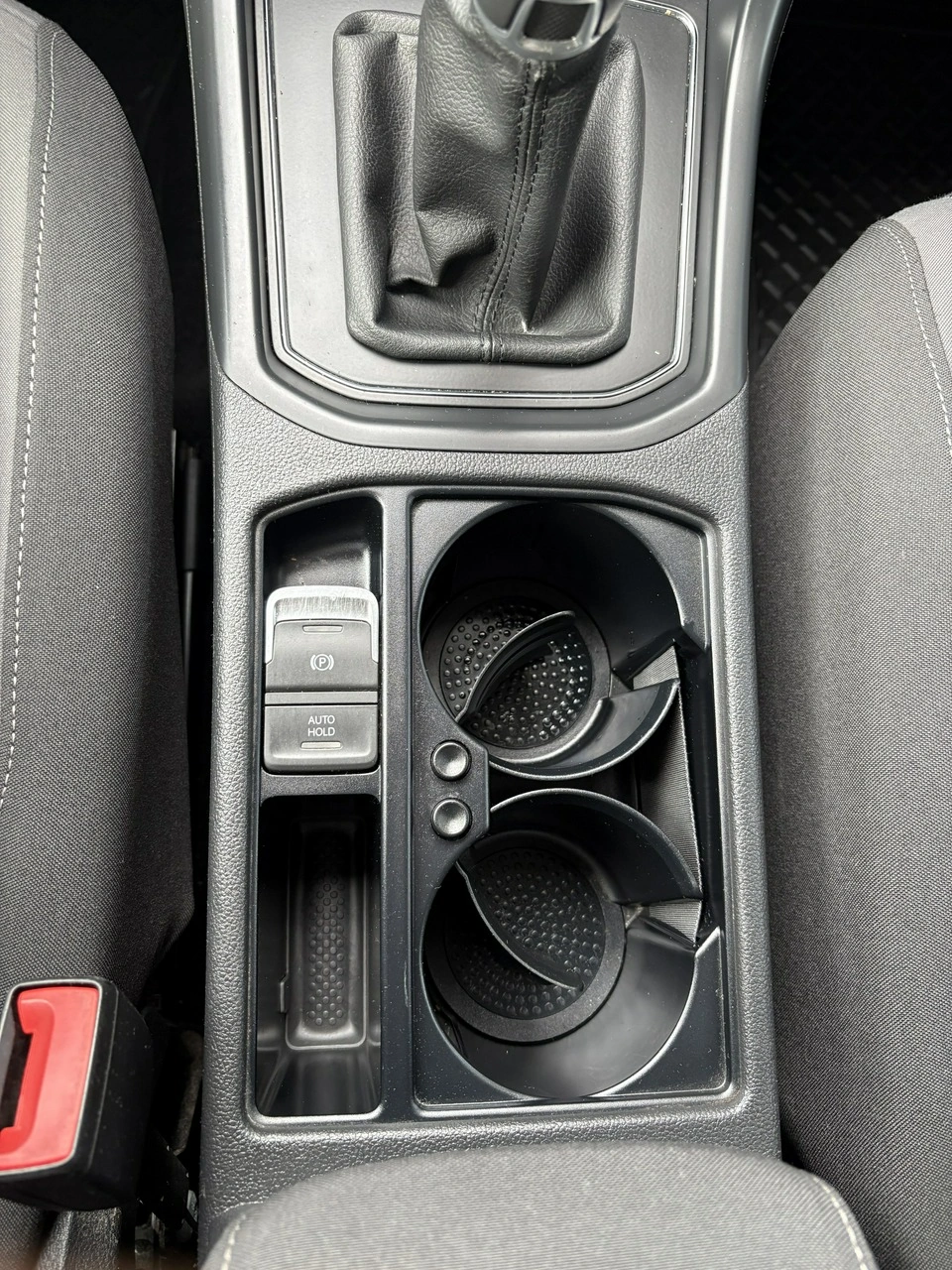 Volkswagen Touran - Zdjęcie 23