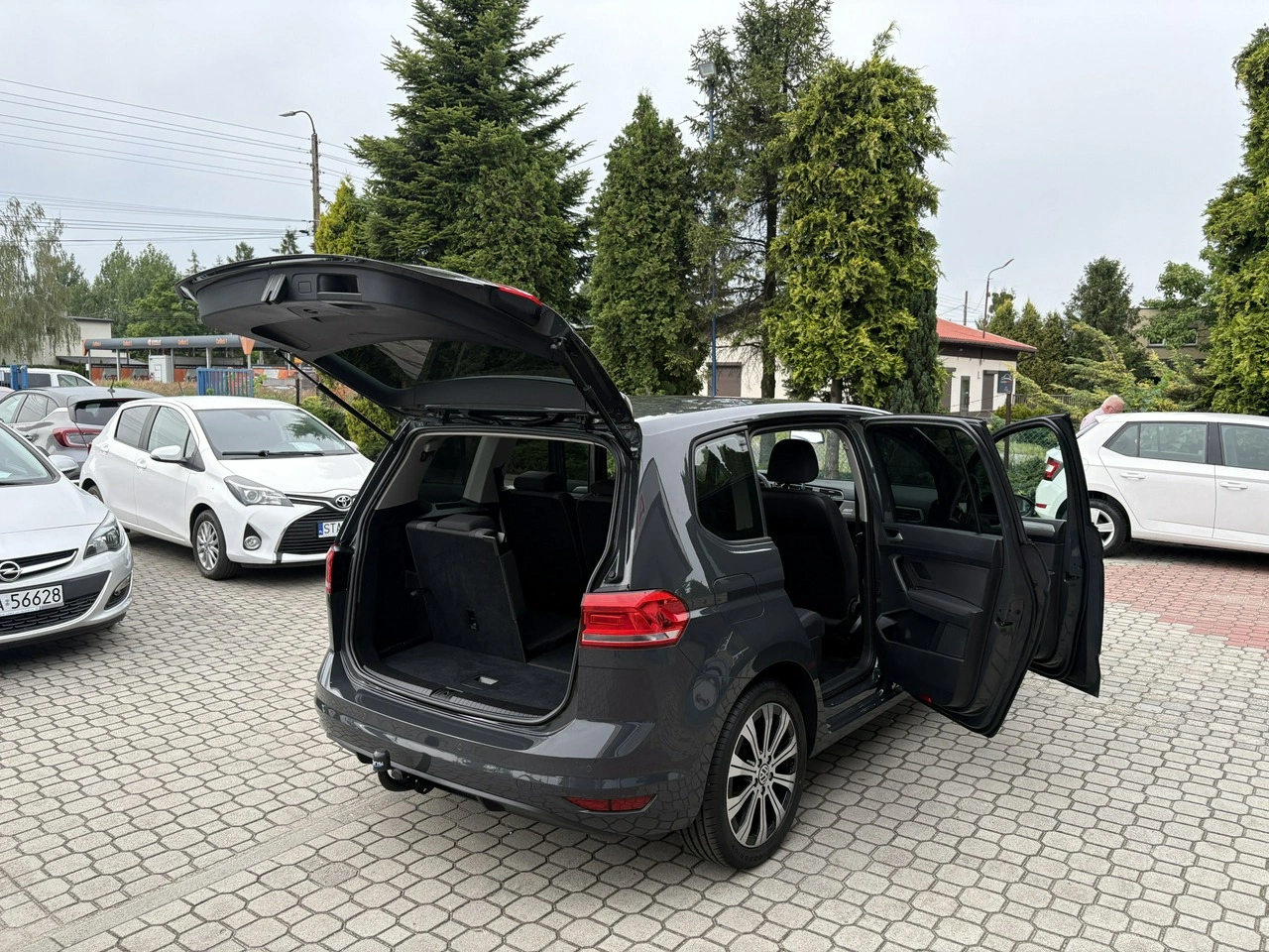 Volkswagen Touran - Zdjęcie 26