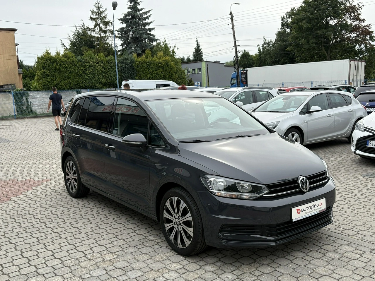 Volkswagen Touran - Zdjęcie 3