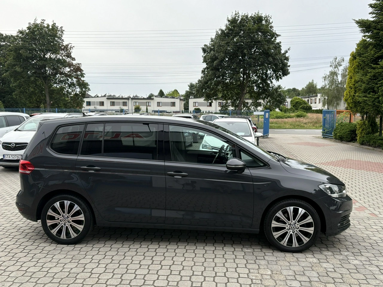 Volkswagen Touran - Zdjęcie 4