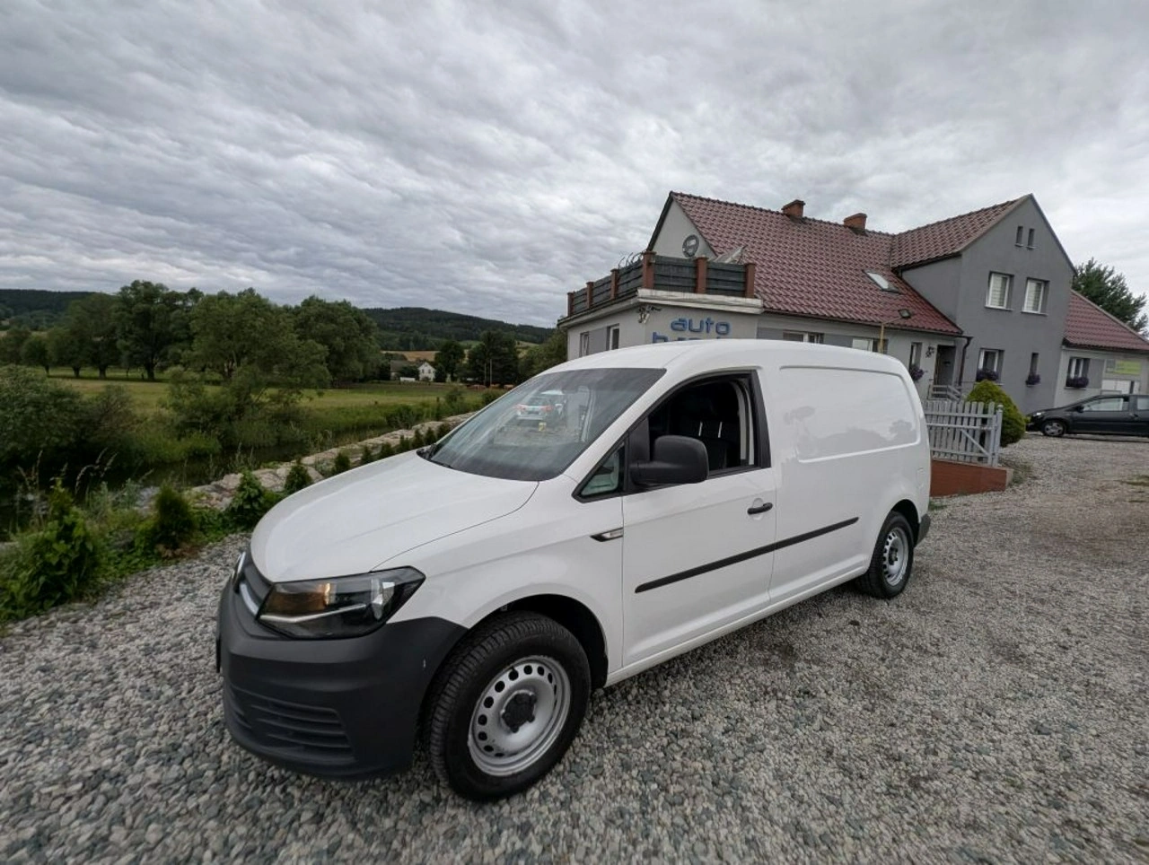 Volkswagen Caddy - Główne zdjęcie