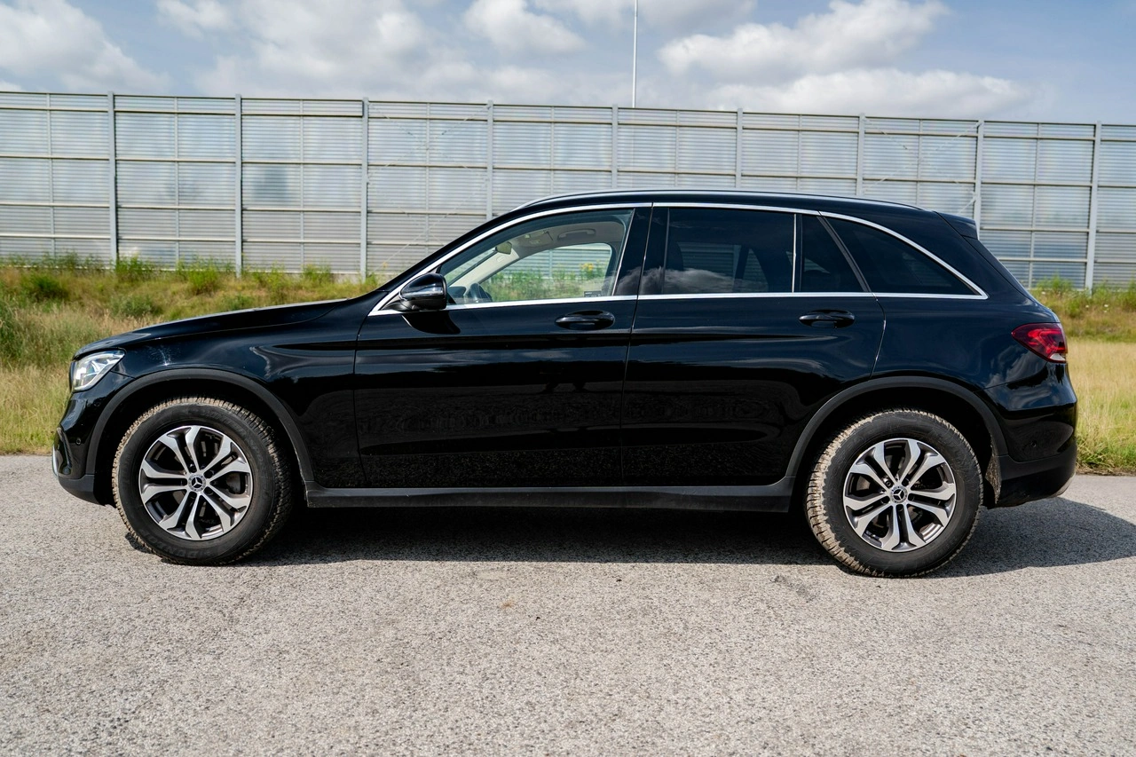 Mercedes GLC 220 - Zdjęcie 9