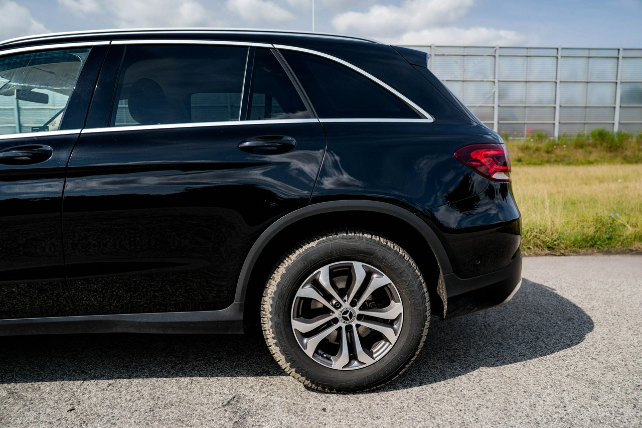 Mercedes GLC 220 - Zdjęcie 11