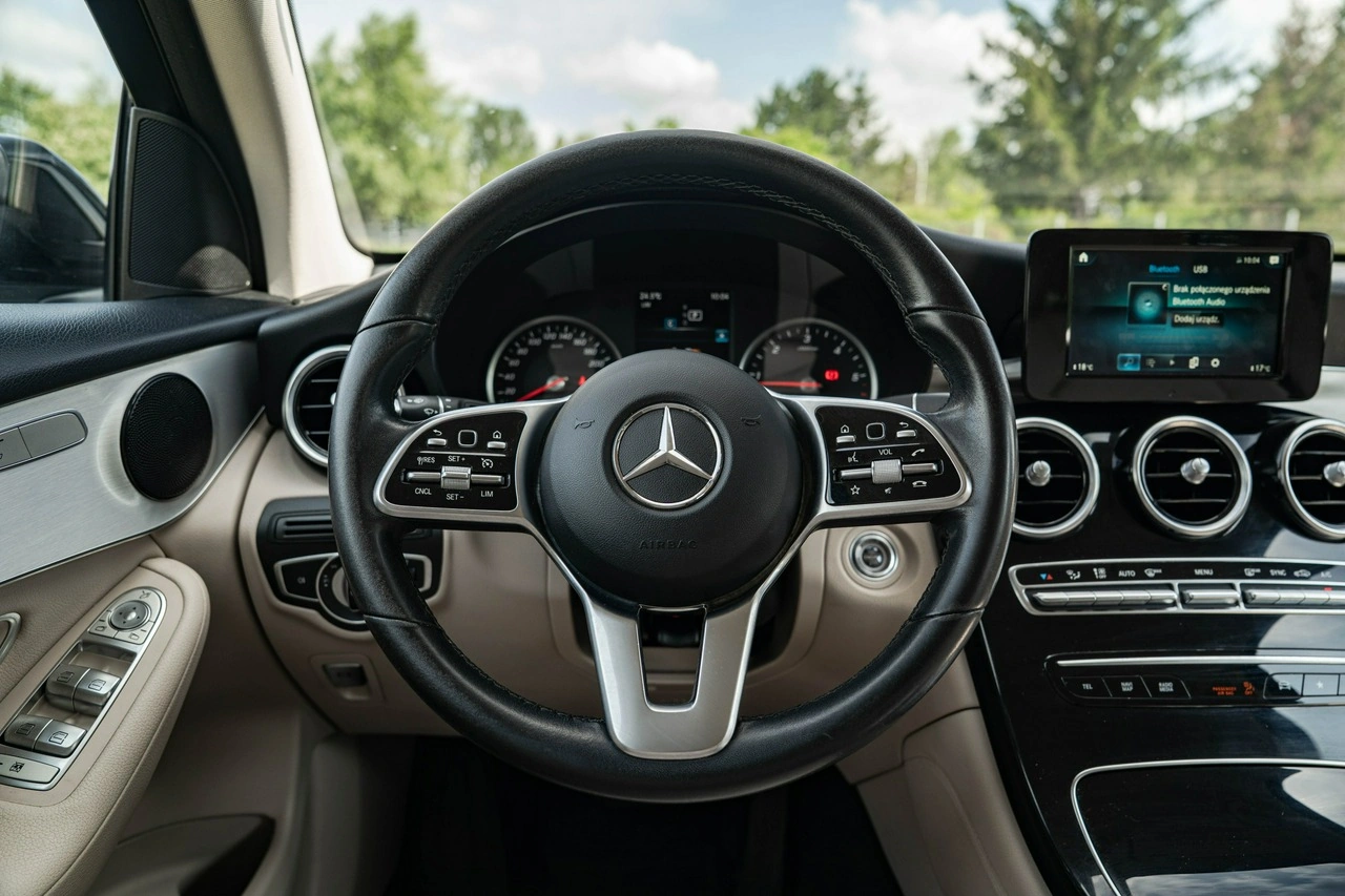 Mercedes GLC 220 - Zdjęcie 15