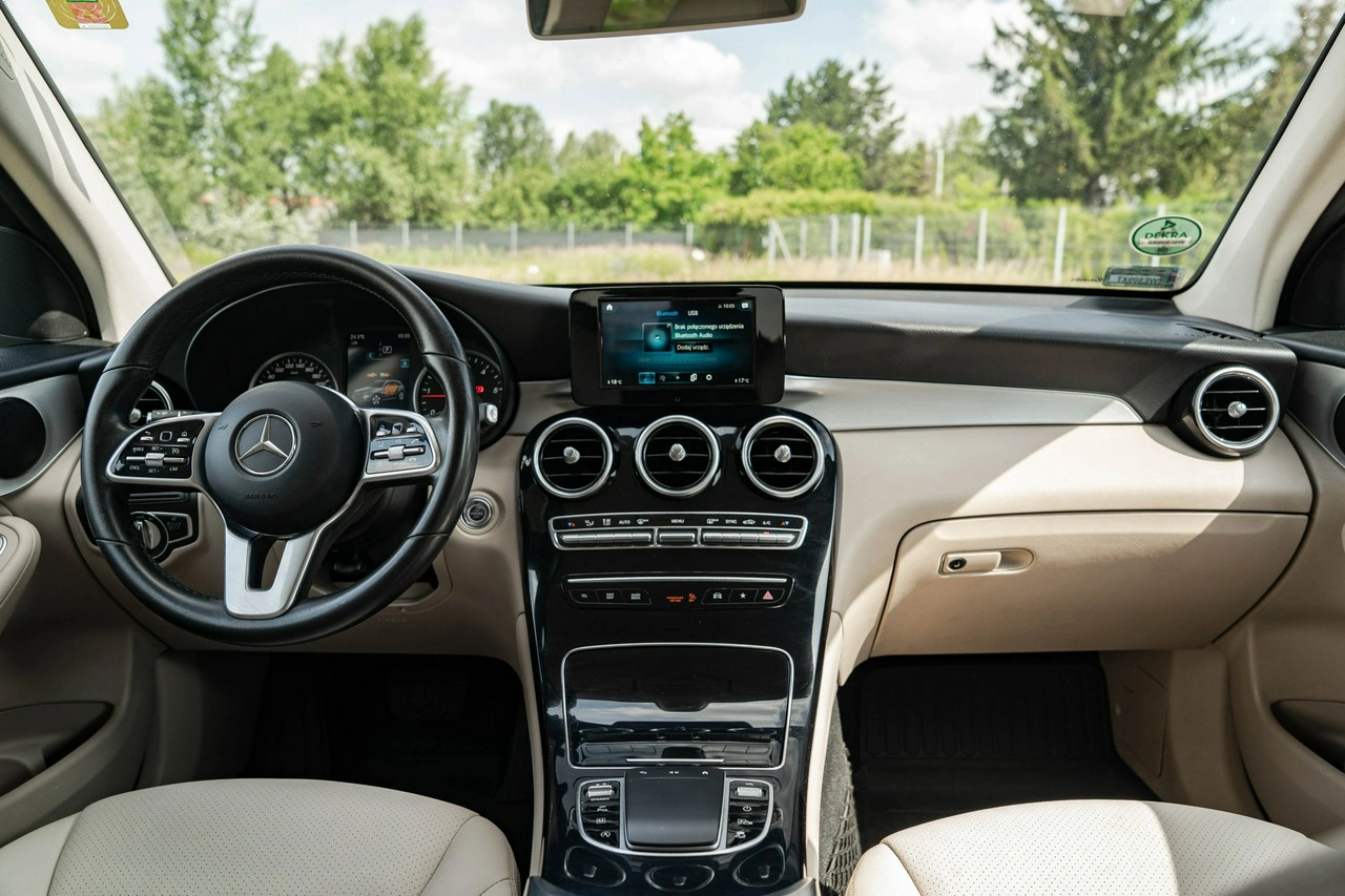 Mercedes GLC 220 - Zdjęcie 16