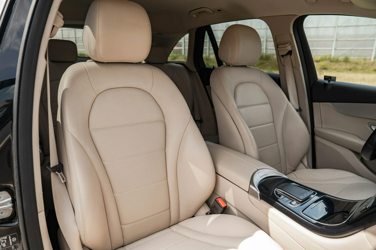 Mercedes GLC 220 - Zdjęcie 24