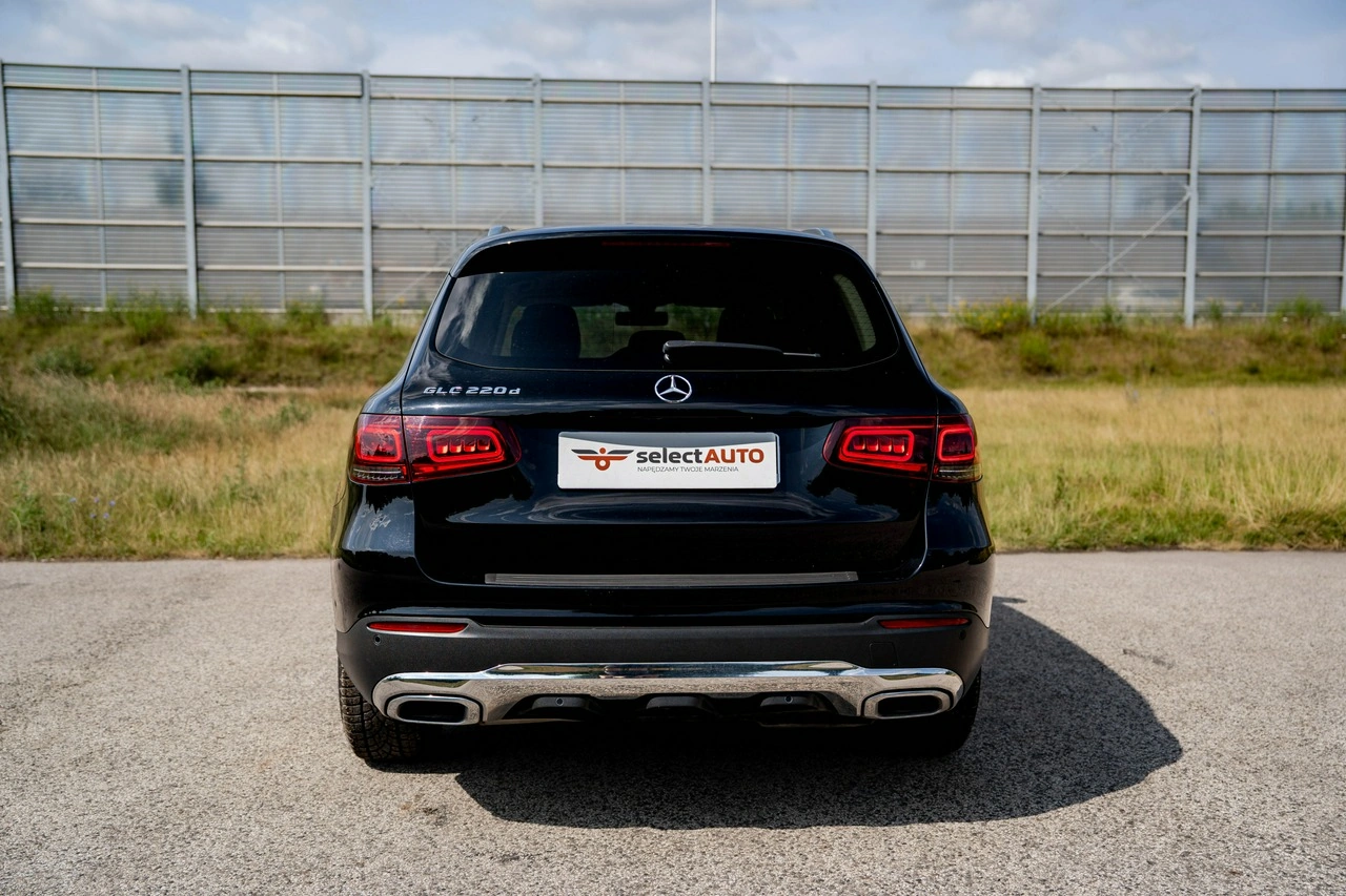 Mercedes GLC 220 - Zdjęcie 4