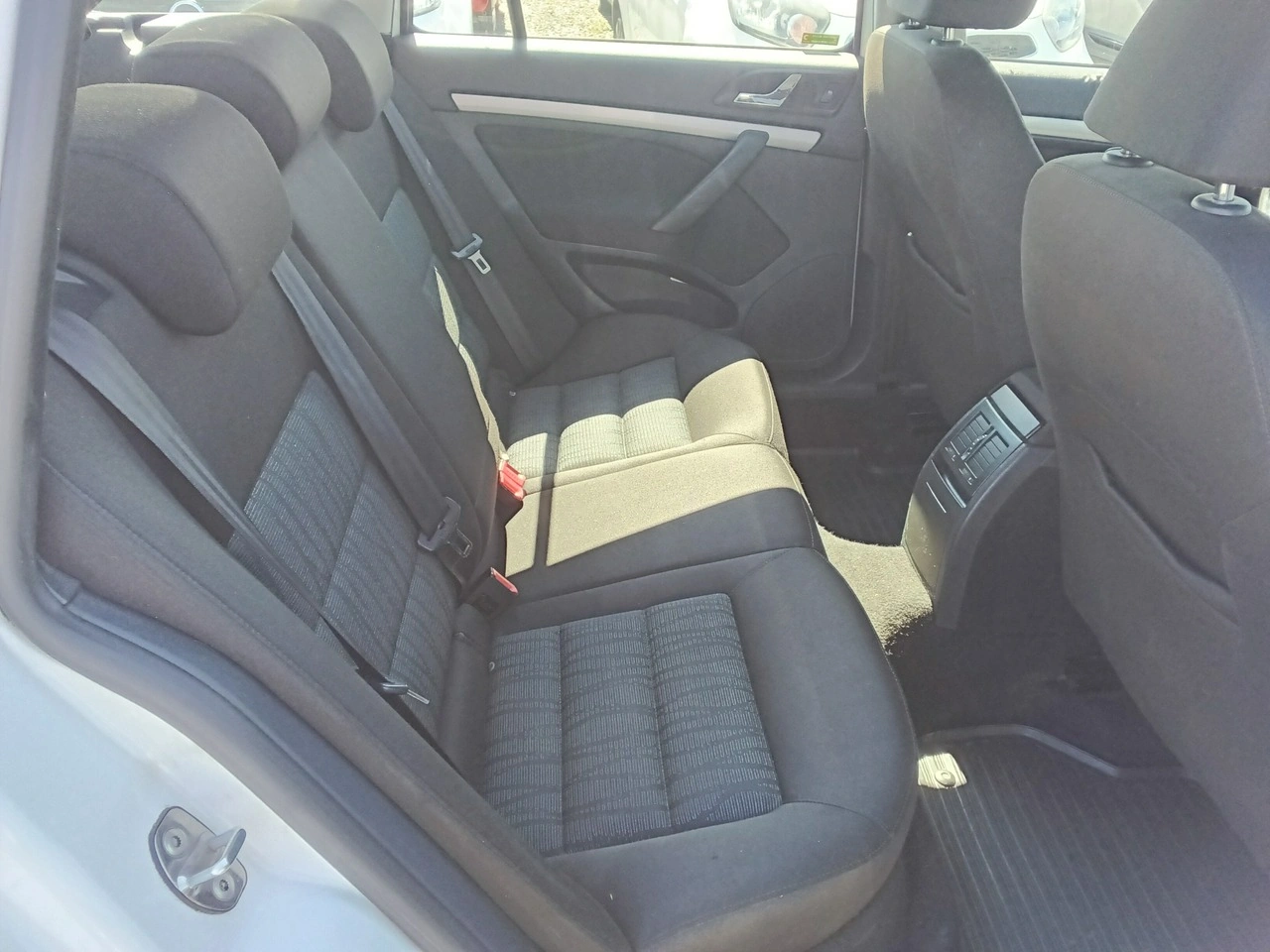 Skoda Octavia - Zdjęcie 12