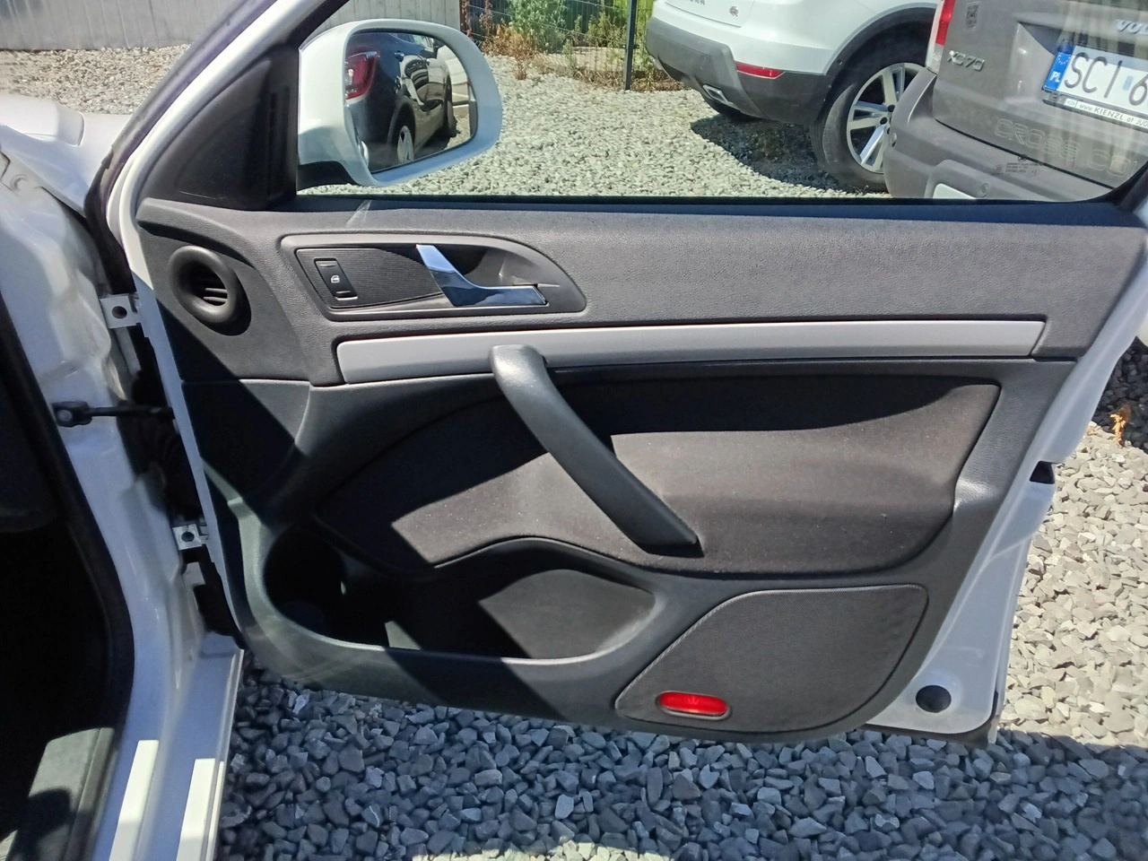 Skoda Octavia - Zdjęcie 21