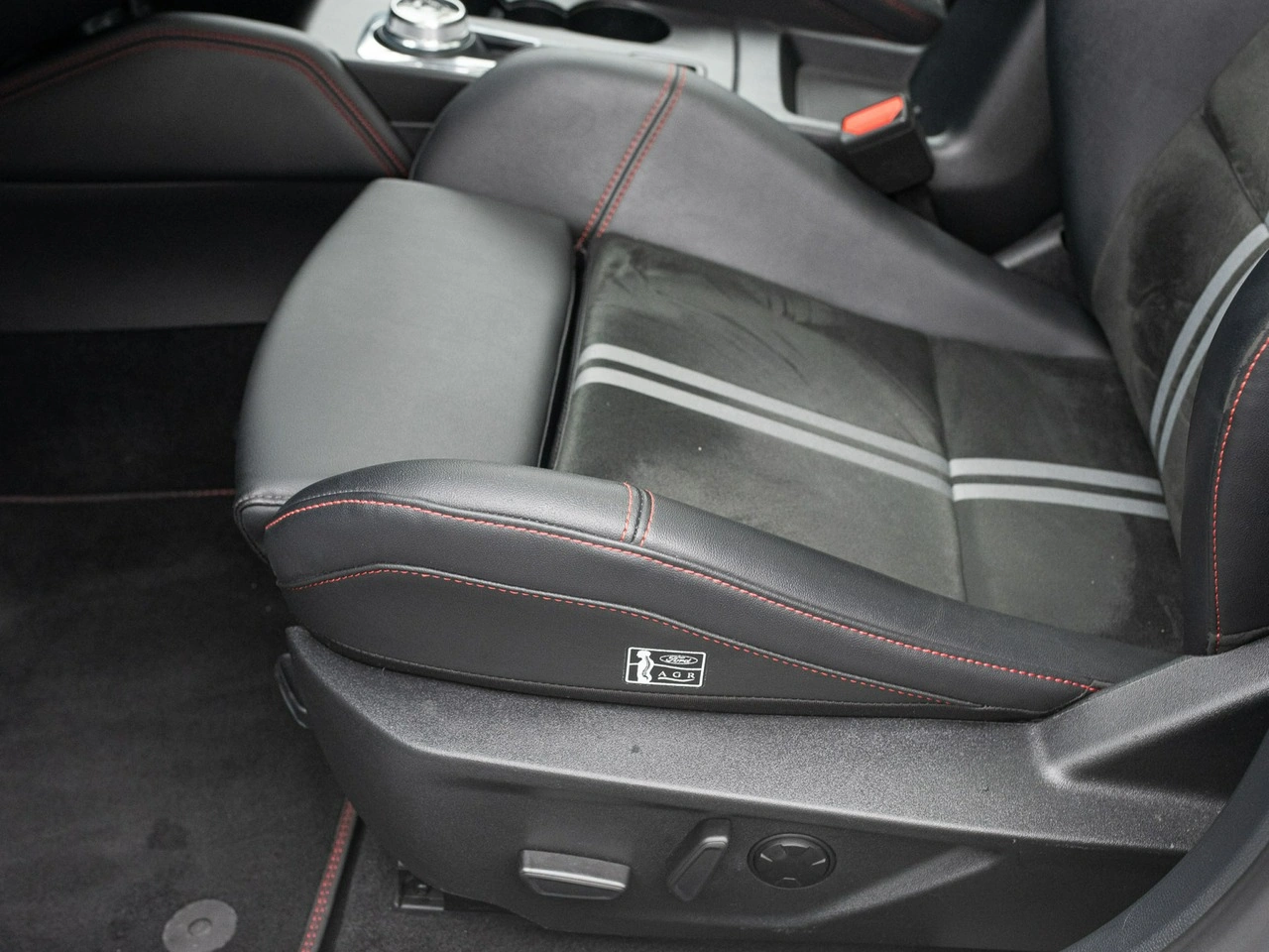 Ford Focus - Zdjęcie 9