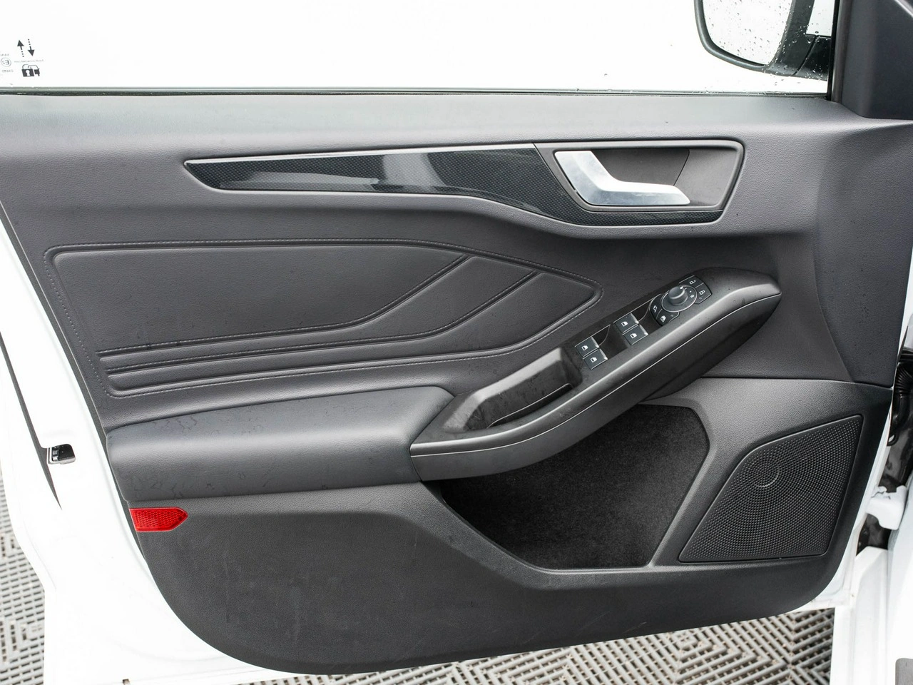 Ford Focus - Zdjęcie 8