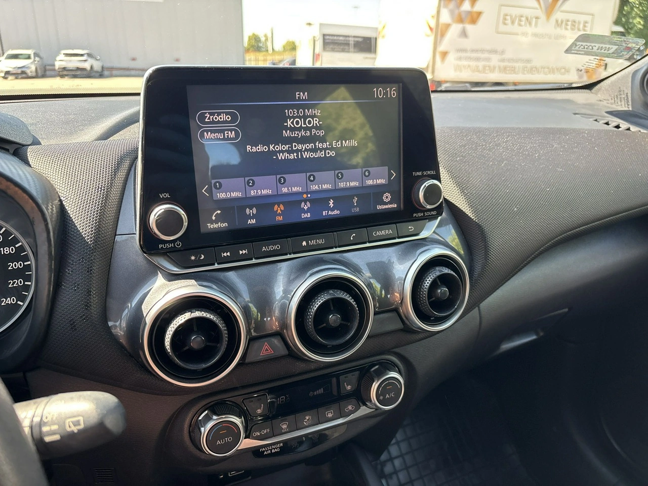 Nissan Juke - Zdjęcie 23