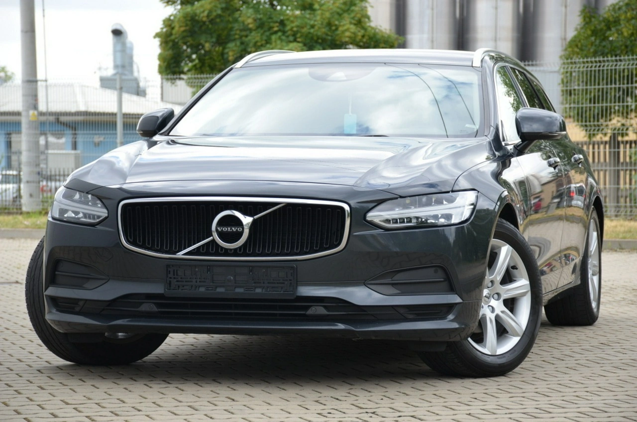 Volvo V90 - Główne zdjęcie