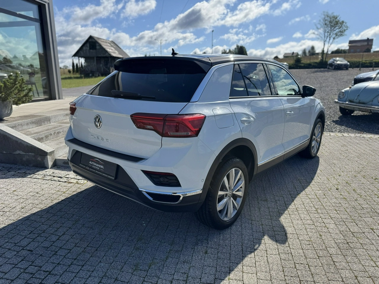 Volkswagen T-Roc - Zdjęcie 8