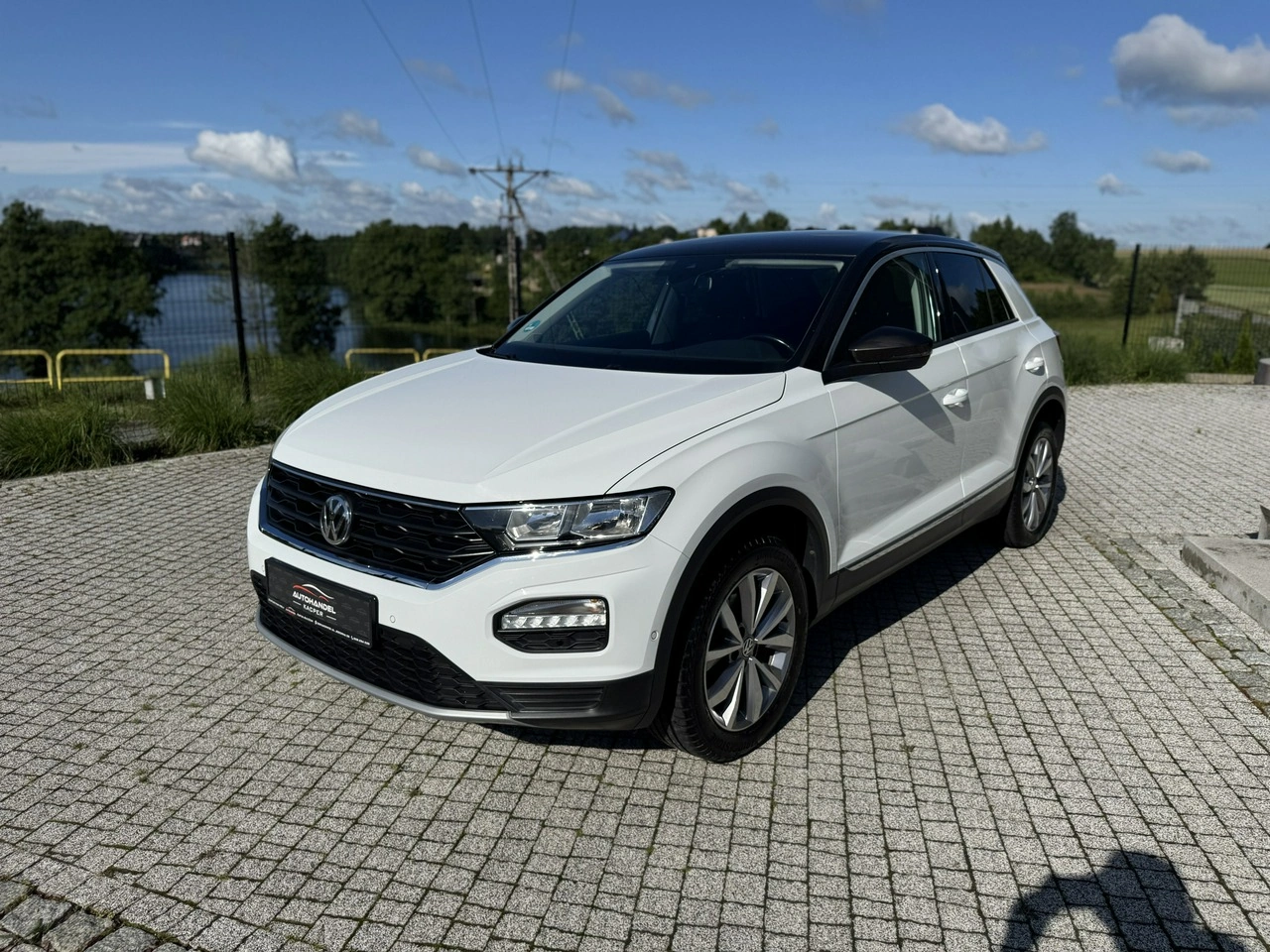 Volkswagen T-Roc - Główne zdjęcie