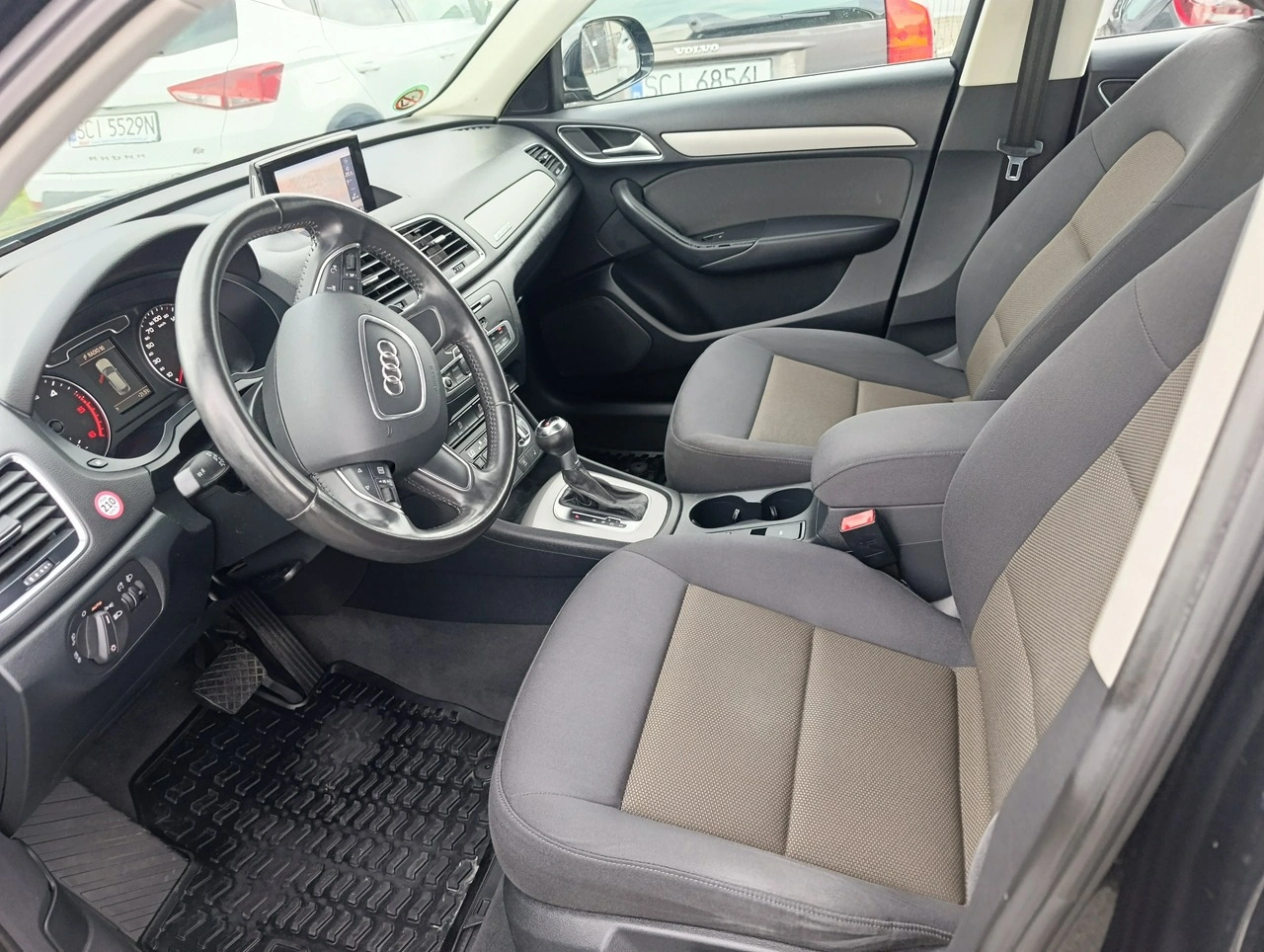 Audi Q3 - Zdjęcie 10