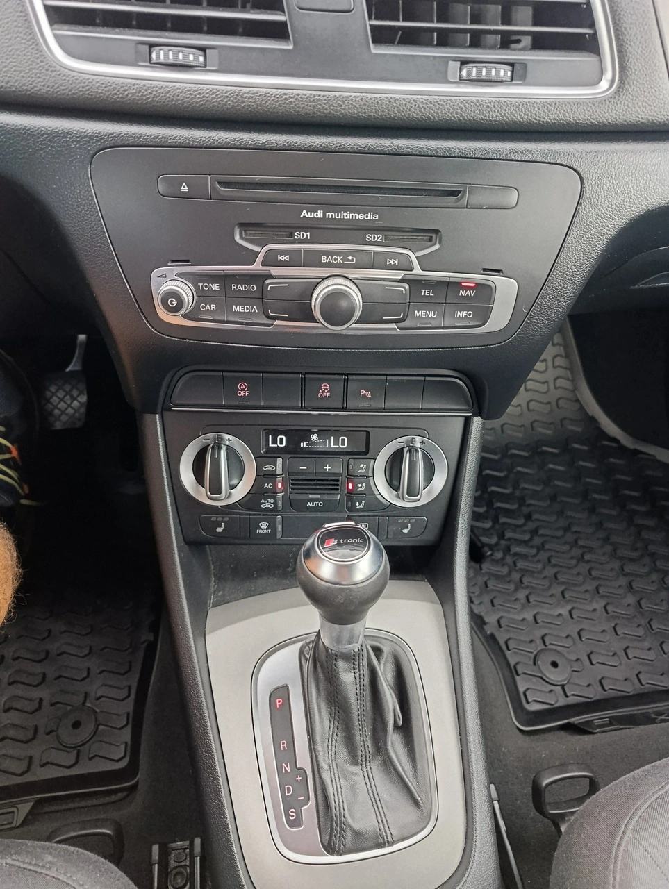 Audi Q3 - Zdjęcie 14